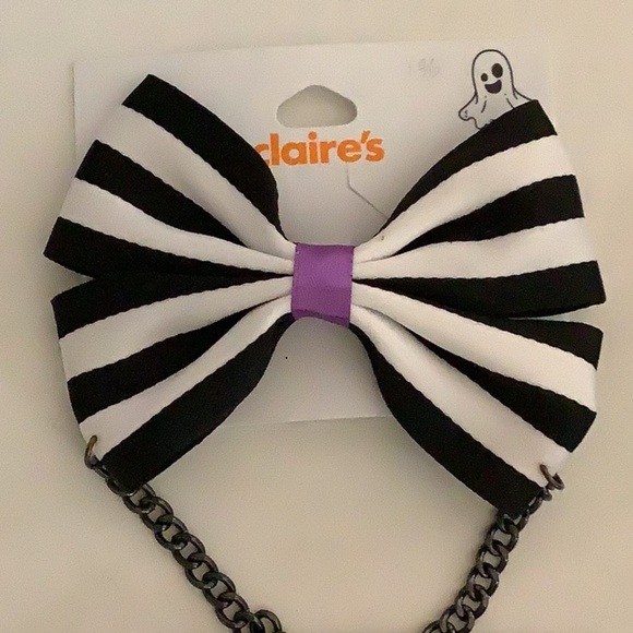 Claires Striped Clip on Bows. Bundle of 4pcs. New - Picture 2 of 6